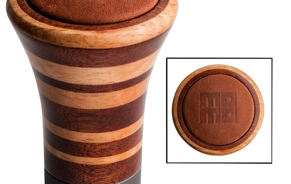 Momo-TrofeoGearKnob