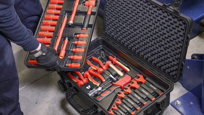 news_sealey_insulated_toolkit